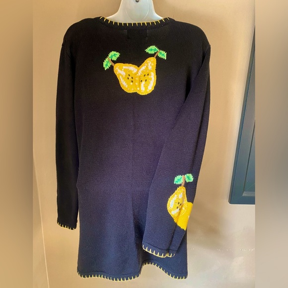 🍐THE QUAKER FACTORY🍐TUNIC SEQUIN BEADED PEARS STITCHED TRIM SIDE SLIT SWEATER - Picture 3 of 10